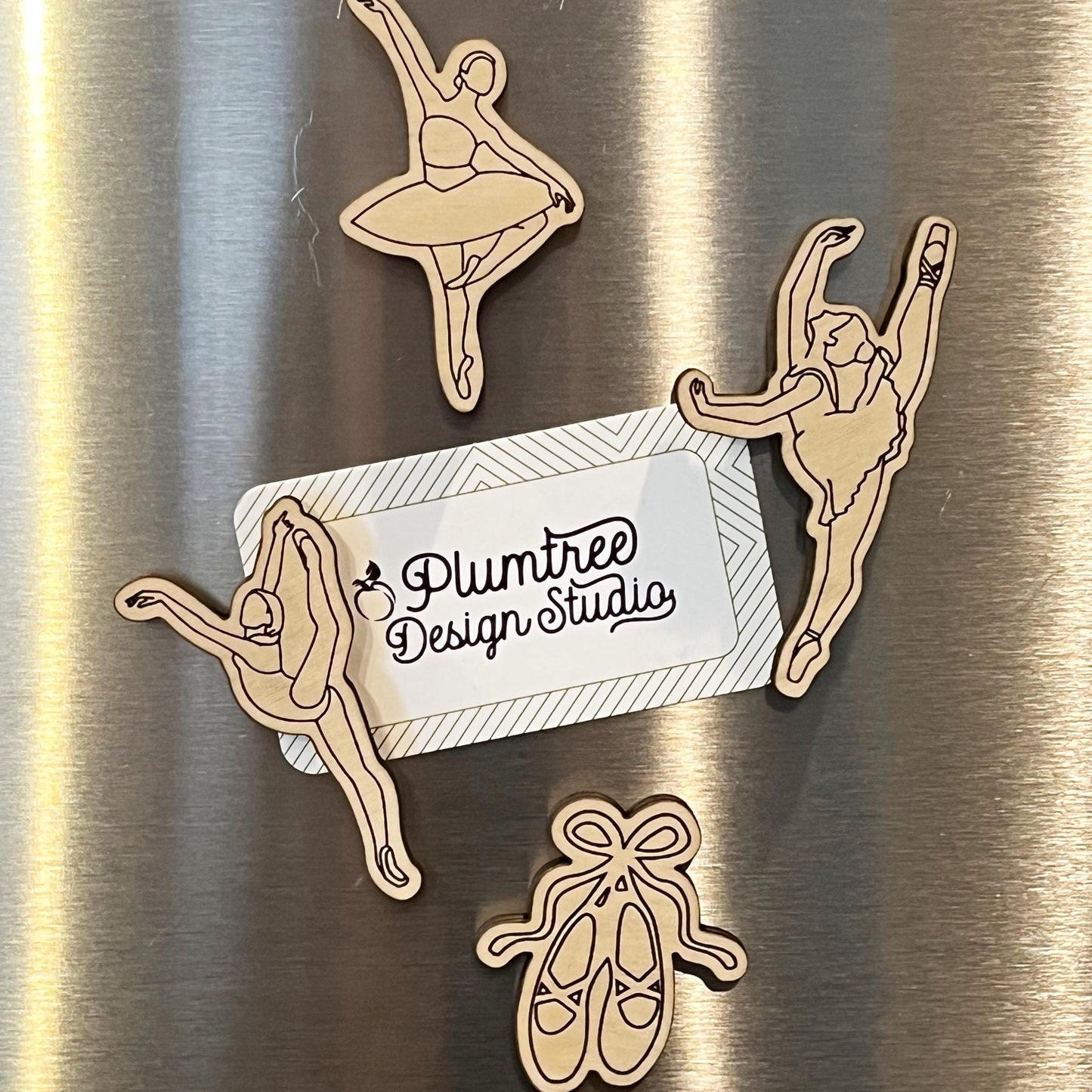 Wooden Ballet Magnet Set (4)