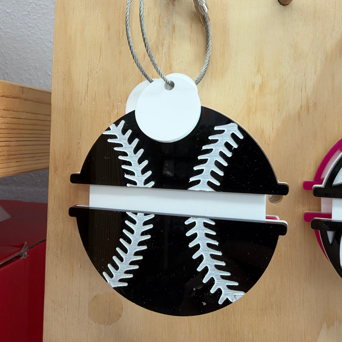Hair Tie Tag Softball