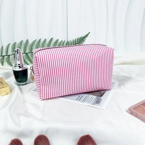 Cosmetic Bag with zipper - Lined Pink
