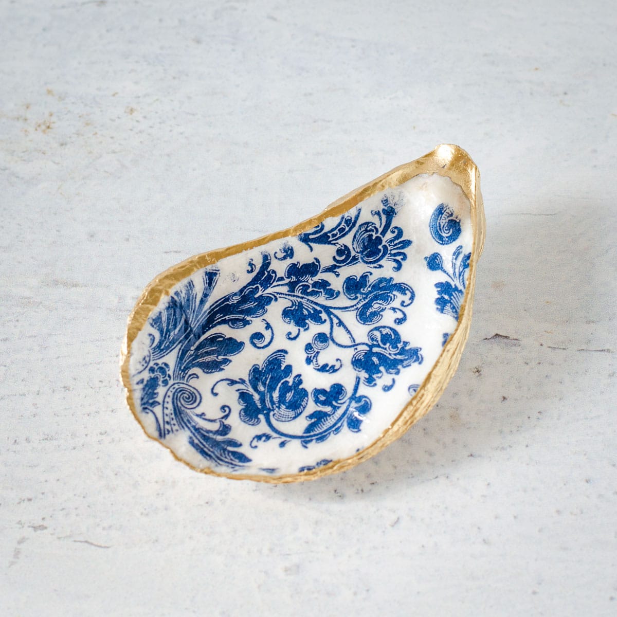 Decoupage Shell Ornaments | 10/20 at 6pm